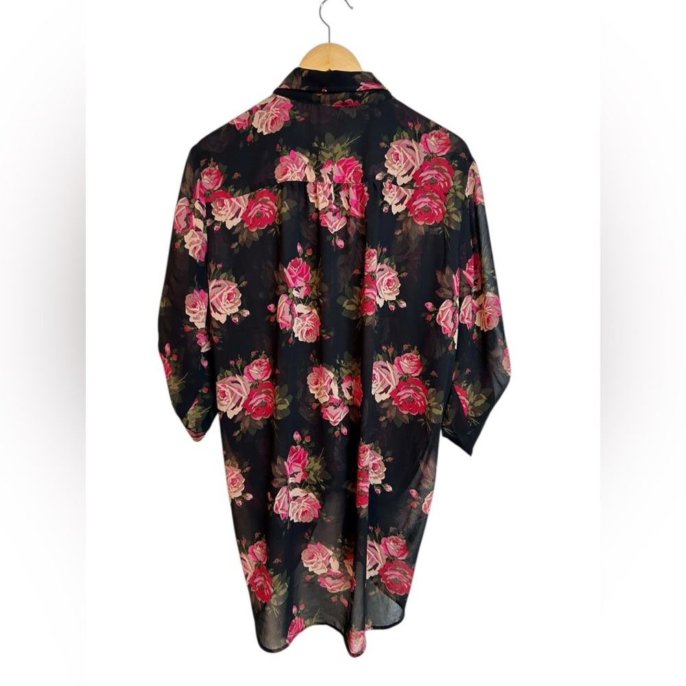 Torrid Betsey Johnson Black Floral Sheer Chiffon Tunic Size 3X - Picture 6 of 9